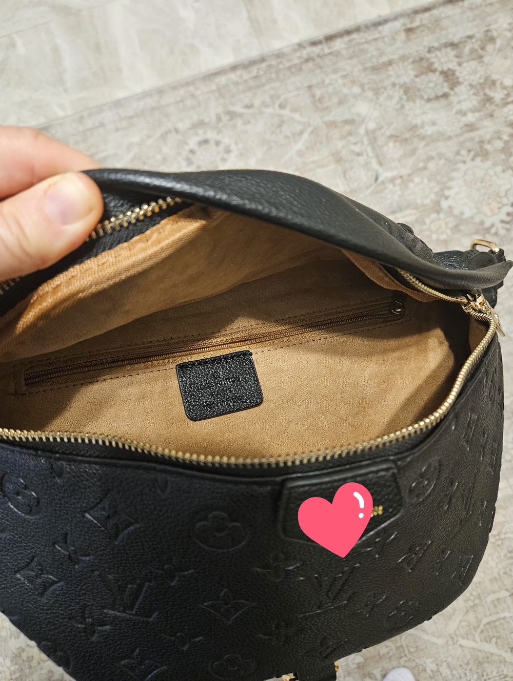 Black Leather Crossbody Belt Bag - Picture 5 of 5